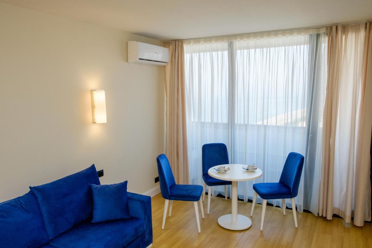 Manco Apartments 巴统 外观 照片