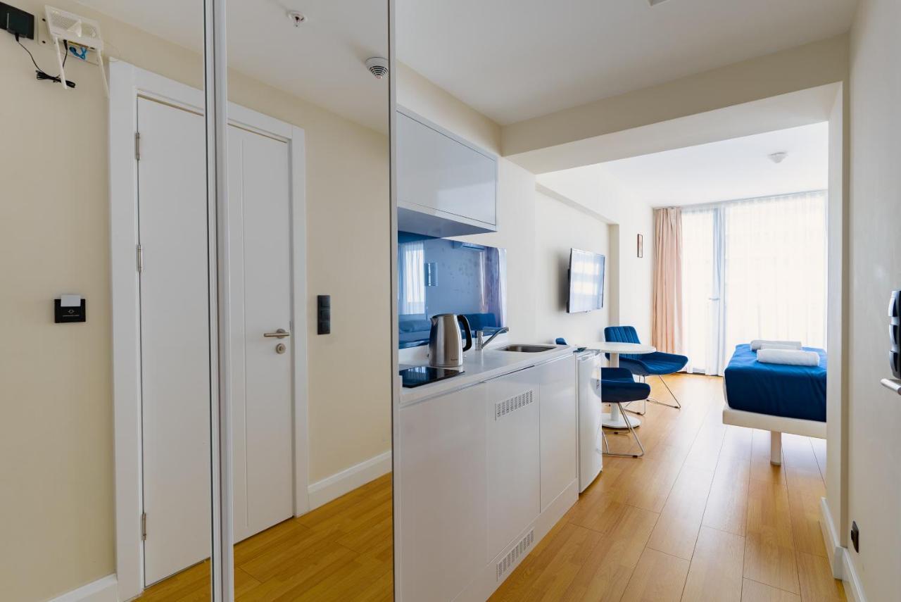 Manco Apartments 巴统 外观 照片