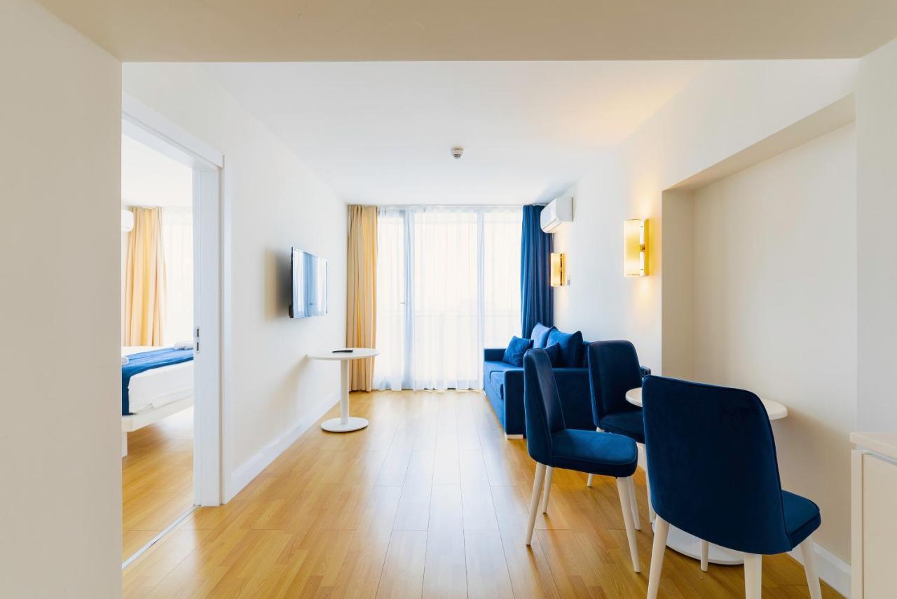 Manco Apartments 巴统 外观 照片