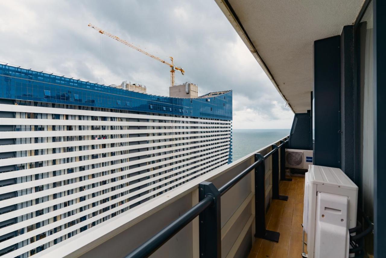 Manco Apartments 巴统 外观 照片