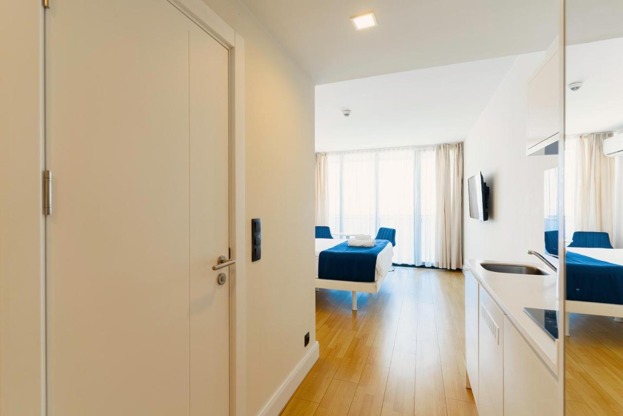 Manco Apartments 巴统 外观 照片