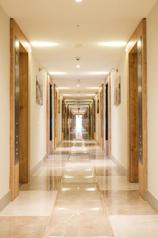 Manco Apartments 巴统 外观 照片