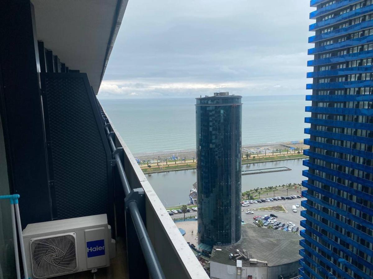Manco Apartments 巴统 外观 照片